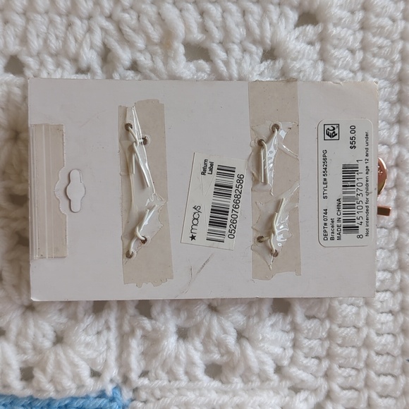 NWT Unwritten Rose Gold Tone Silver "MOM" Crystal Heart Charm Link Bracelet - Picture 6 of 10